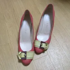 バックル パンプス