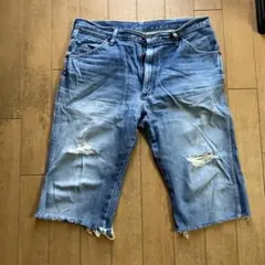 Wrangler ダメージ デニム ショートパンツ ライトブルー