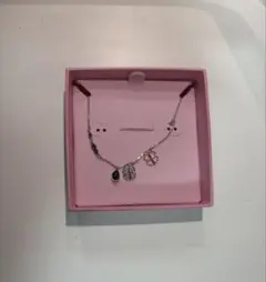 SWAROVSKI クローバー ネックレス