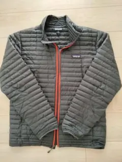 Patagonia パタゴニア ダウンシャツ　 グレー Mのサムネイル