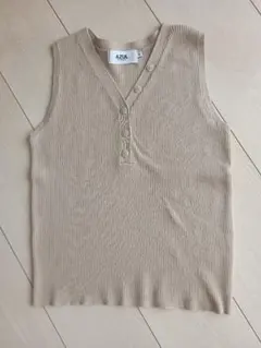 AZUL ベージュ ノースリーブトップス　М