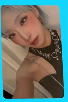 ジスJISOOトレカ黒衣装バラ売りHANA