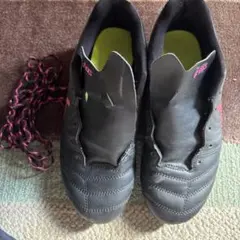 ASICS DS LIGHT サッカーシューズ ブラック/ピンク　22cm