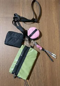 2026年最新】lesportsac×ameri multi pouchの人気アイテム - メルカリ