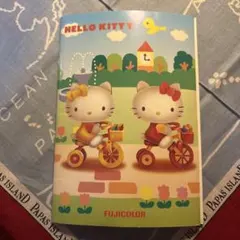 ハローキティ　サンリオ　フォトアルバム　非売品　2000年