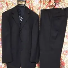 スーツ　Mサイズ