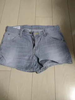 Lee デニムショートパンツ グレー