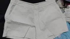 ホワイト ショートパンツ