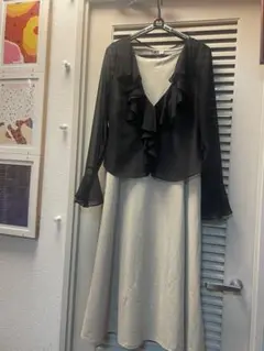【美品】綺麗なお姉さんボレロ
