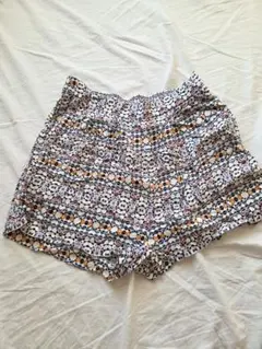 黒 ショートパンツ
