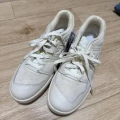 On RogerClubhouseMidホワイト ハイカット スニーカー - メルカリ