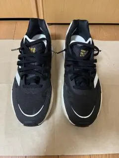 ADIZERO BOSTON 10 27cm