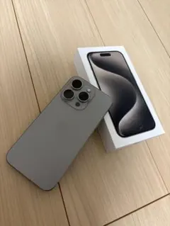 技適あり カナダ版iPhone 15 Pro 256 GB シャッター音なし - メルカリ