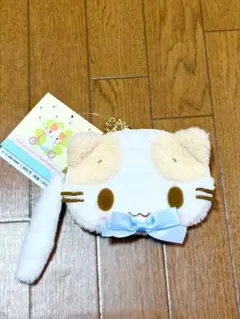 マシュマロみたいなふわふわにゃんこ フェイス型ポーチ