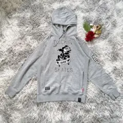 B/ONE/SOUL ビーワンソウル（M）長袖 パーカー スケータープリントのサムネイル