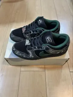 There Skateboards × NIKE SB Dunk Low