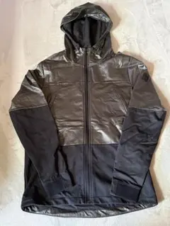 UNDER ARMOUR cold gear ジップアップパーカー