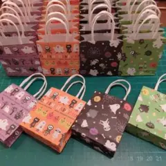 たまみれ様専用 ミニ紙袋　ハンドメイド ハロウィン柄20枚　クリスマス柄24枚