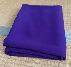 紫色のちりめん生地