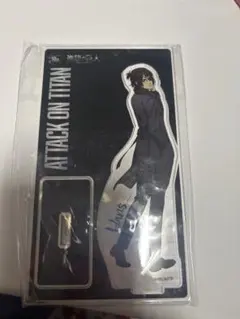 進撃の巨人 ハンジ　アクリルスタンド　カラオケの鉄人