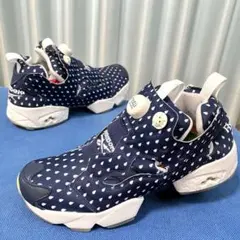 Reebok INSTAPUMP FURY ポンプフューリー ドット柄 ネイビー
