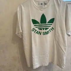 アディダス　Tシャツ