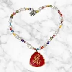 チャーム付きネックレス レッドトップ 韓国風アクセ 個性派 ビンテージ