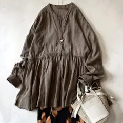 極美品 グリーンレーベルリラクシング 全方位映えギャザーブラウス 洗えるインド綿