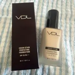 VDL カバーステイン パーフェクティング ファンデーションバラ売りのサムネイル