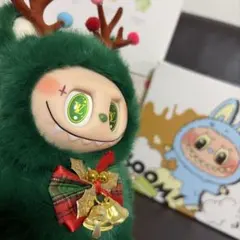 海外限定・クリスマス仕様Zimomo グリーン ラブブぬいぐるみ キーホルダー