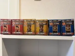 ワンピースカードスタンドフィギュア2種6個とおまけ付き