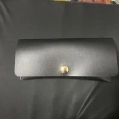 黒い合成皮革メガネケース