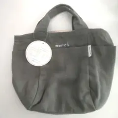 merci ロゴ入り キャンバス トートバッグ カーキのサムネイル