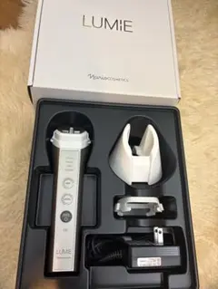ナリス LUMIE ルミエ美顔器 充電器付きのサムネイル