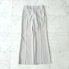 ユニクロ ドレープフレアパンツ センタープレス スラックス ワイド ベージュ