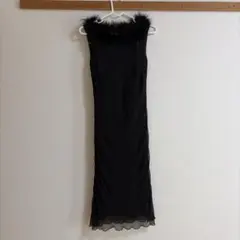 ファー付きタイトフィットブラックドレス