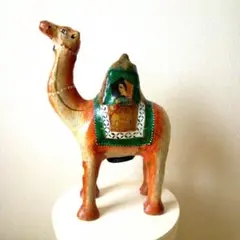 パキスタン工芸品　らくだの置物　ランプ　オブジェ　アンティーク パキスタン工芸品 らくだの置物 ランプ オブジェ アンティーク - メルカリ