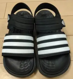 ■adidas　■スポーツサンダル　■23.5cm ■ブラック/ホワイト