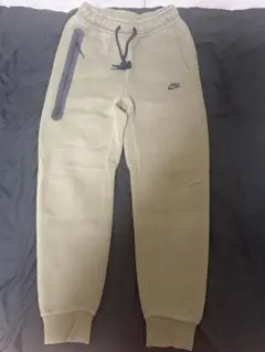 NIKE テックフリースパンツ カーキ Sサイズ