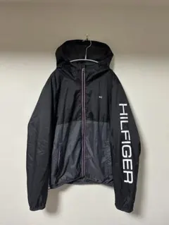 TOMMY HILFIGER ナイロンジャケット フード付き ブラック