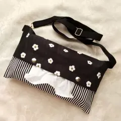 【お花柄・黒】ショルダーティッシュ 移動ティッシュケース