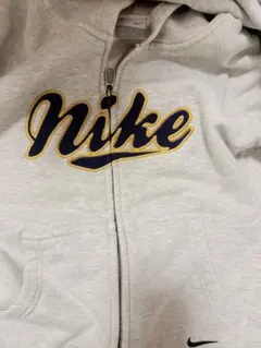 NIKE　パーカー　韓国