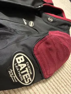 BATES 春夏用ライディングジャケット 黒・赤のサムネイル