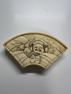 【根付(netsuke)】陶器　色絵烏葦蛇籠文蛤龍宮根付　江戸時代 根付(netsuke)】陶器 色絵烏葦蛇籠文蛤龍宮根付 江戸時代 2025年最新
