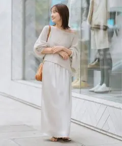 NOBLE ナローAラインサテンスカート