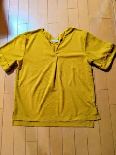 chocolat raffine Vネック半袖Tシャツ