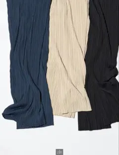 ストレートパンツ