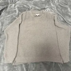 ベージュ クルーネック ニット セーター