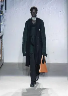 Item thumbnail for item 1d0cbfa2-9943-4fe1-9009-064729119fa5