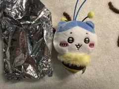 ちいかわ ハチさんぬいぐるみ ハチワレ　セブンイレブン限定のサムネイル